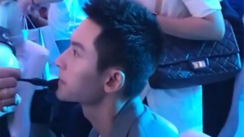 娱乐吃瓜经纪人和女星